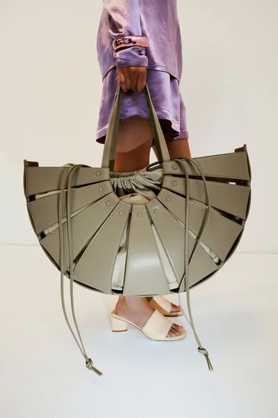 Look 9